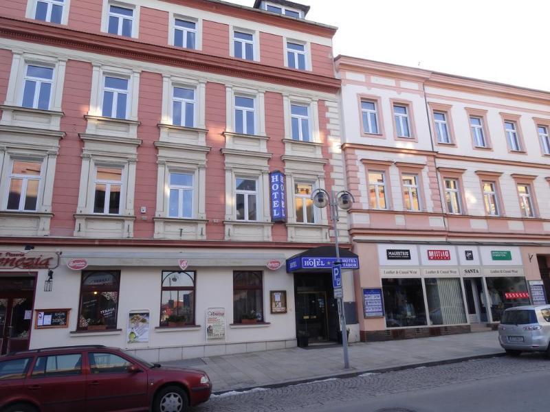 Hotel Tábor Buitenkant foto