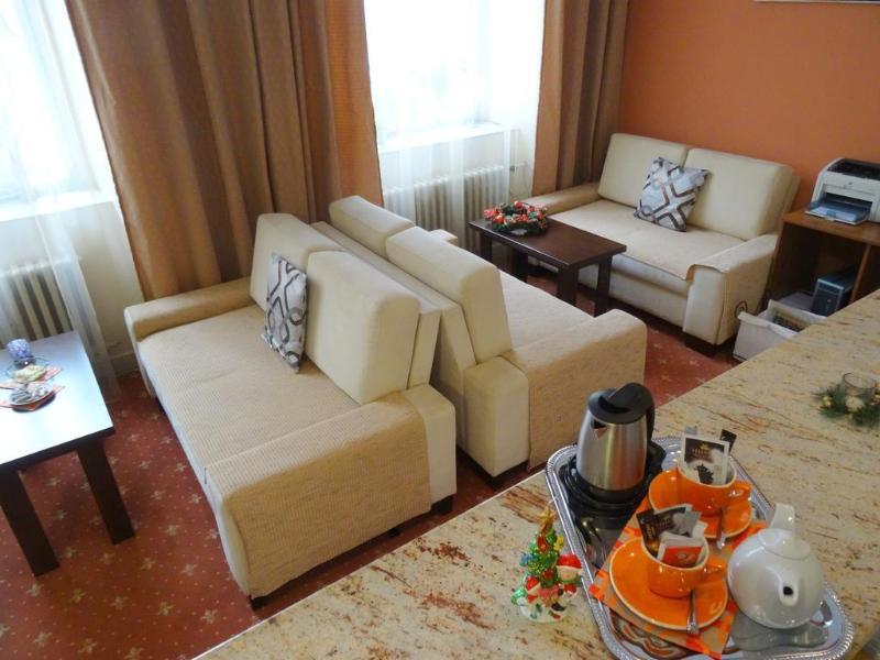 Hotel Tábor Buitenkant foto